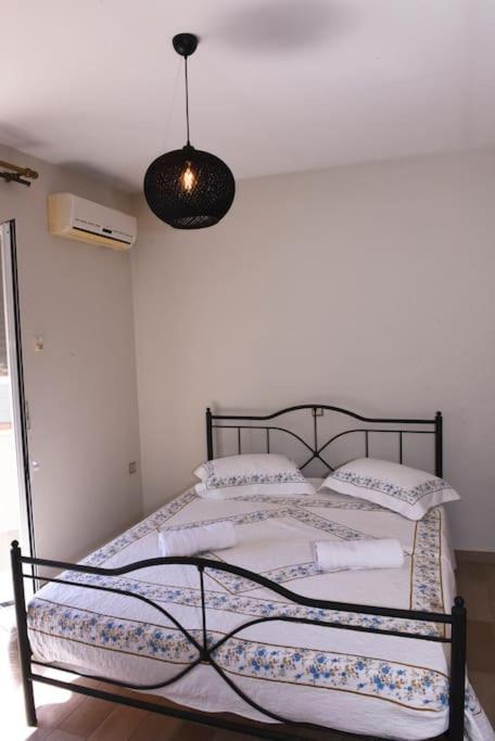 Katerina Luxury Suites Elia  Luaran gambar